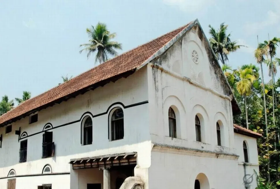 Traditional Jewish Synagogue with red roof at Kottayil Kovilakam Chendamangalam